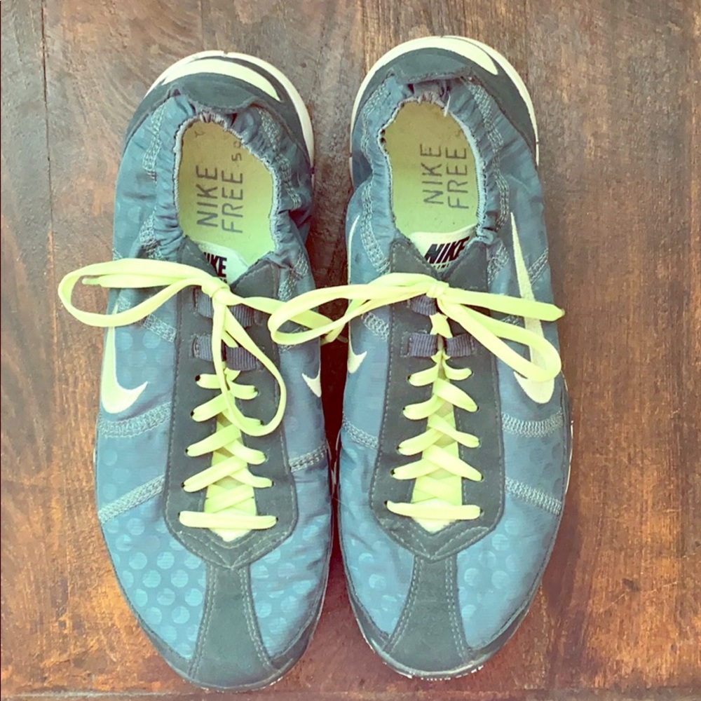 Nike Free 5.0 shoes
